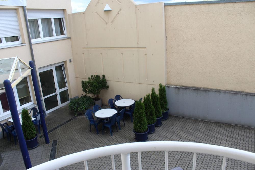 Leomar Hotel Ulm Exterior photo